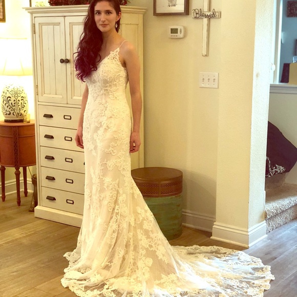 Dresses & Skirts - Ivory Wedding Dress